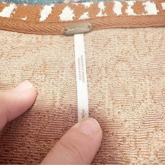 Free people• No Type Tee in Brown Size Small and Large Animal Print Boho - Picture 9 of 13